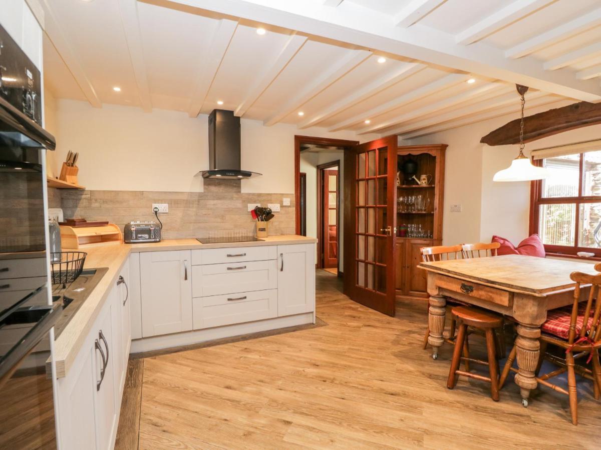 1 Cherry Tree Cottage Millom Exterior foto